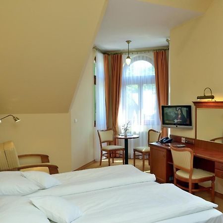 Hotel Stefania Krynica-Zdrój Exterior foto